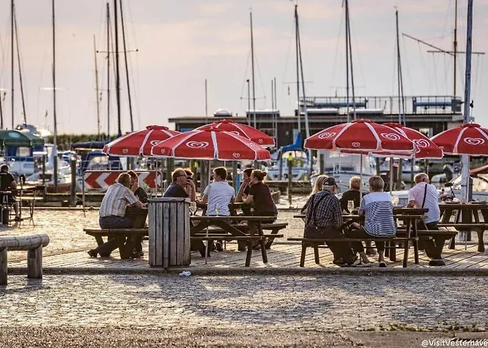 C11009-hemmet-tues-drowt-40 Semesterbostad Hemmet